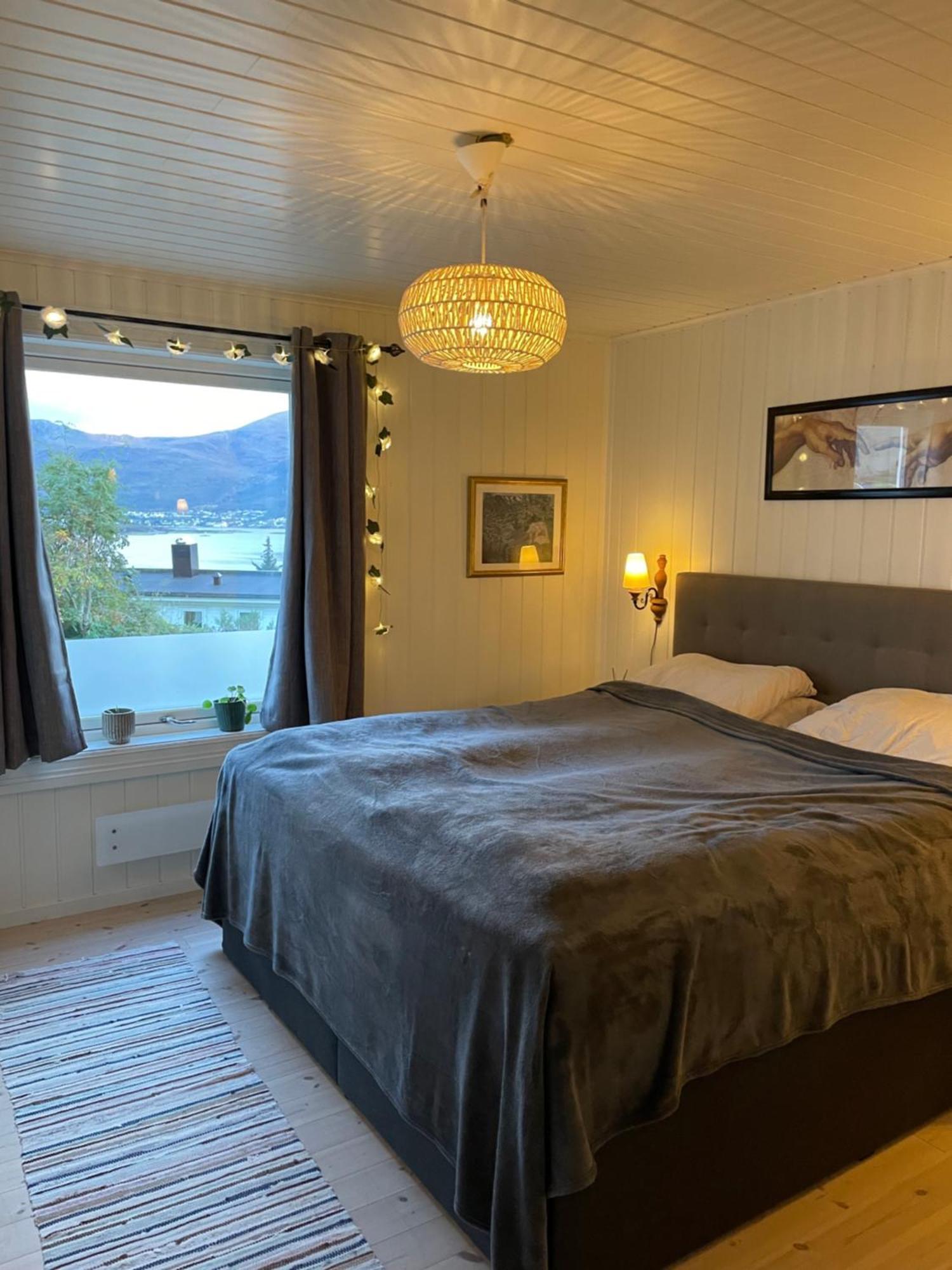Koselig Leilighet I Sentrum Ålesund Kültér fotó
